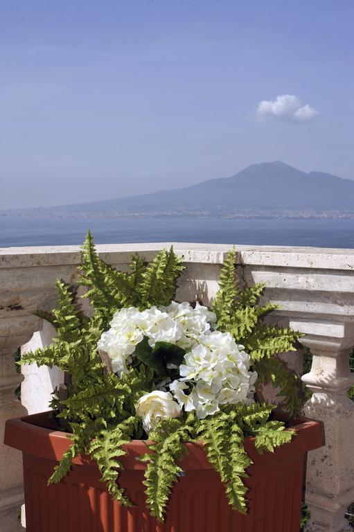 Villa Margi Вико Екуензе Стая снимка