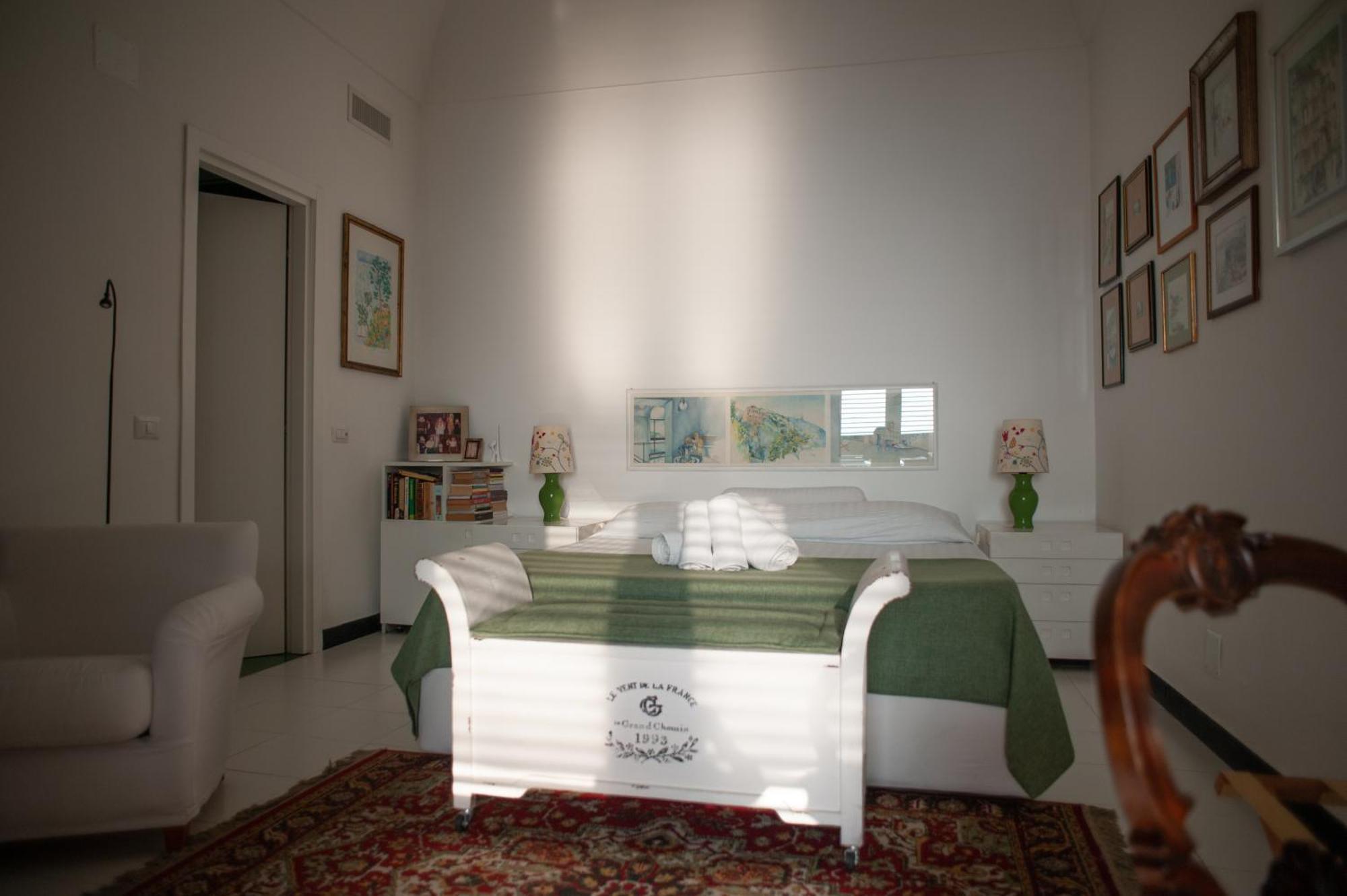 Villa Margi Вико Екуензе Екстериор снимка