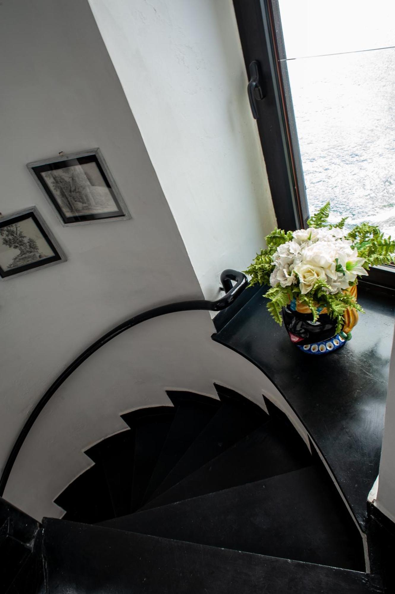 Villa Margi Вико Екуензе Екстериор снимка